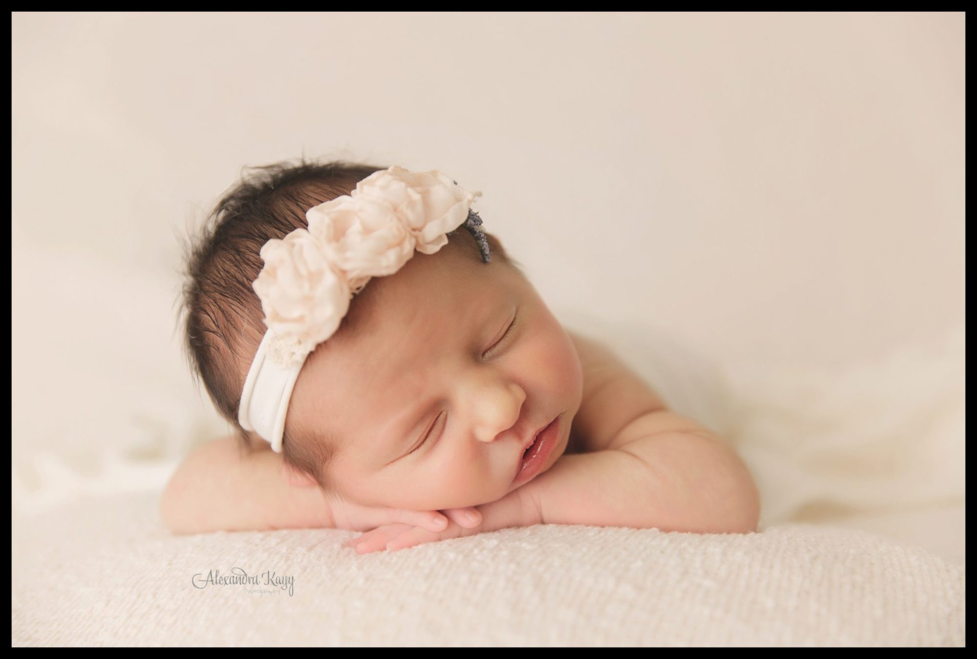 phoenix newborn photographer, newborn photography near me, newborn portraits in phoenix