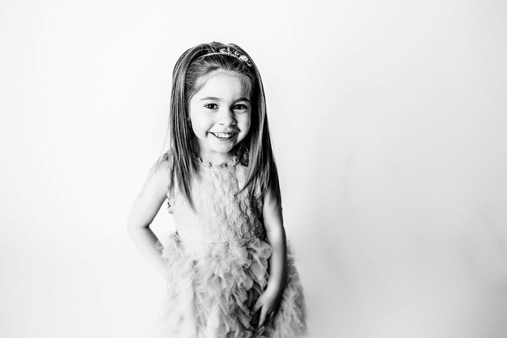 baby photographer in Phoenix, Peoria AZ milestone photography, baby photography packages