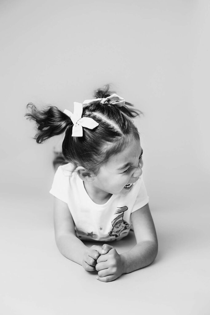 baby photographer in Phoenix, Peoria AZ milestone photography, baby photography packages