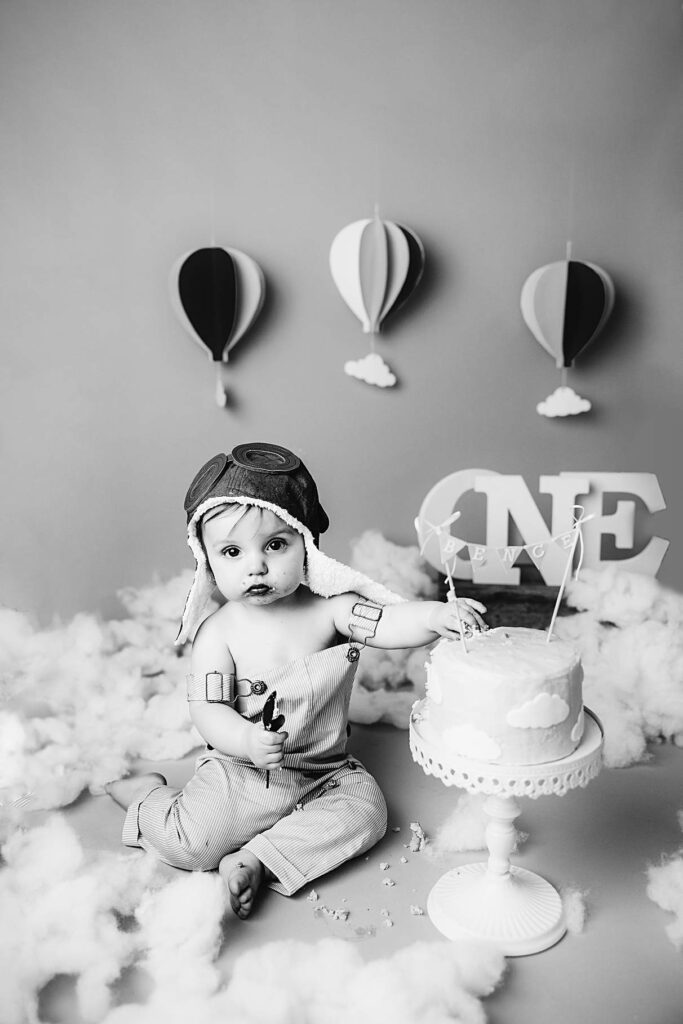 baby photographer in Phoenix, Peoria AZ milestone photography, baby photography packages