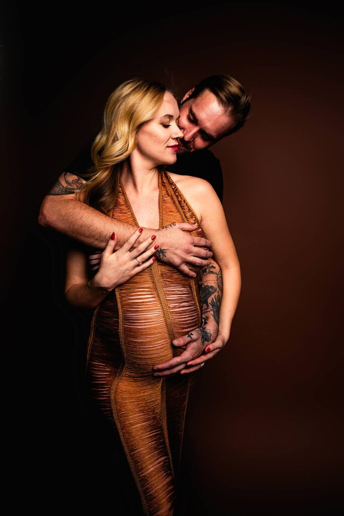 Phoenix maternity photographer, maternity photoshoot Paradise Valley,best maternity photography Buckeye Arizona