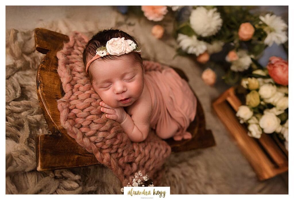 mesa newborn photographer, ger newborn photos taken, best Phoenix newborn photographers