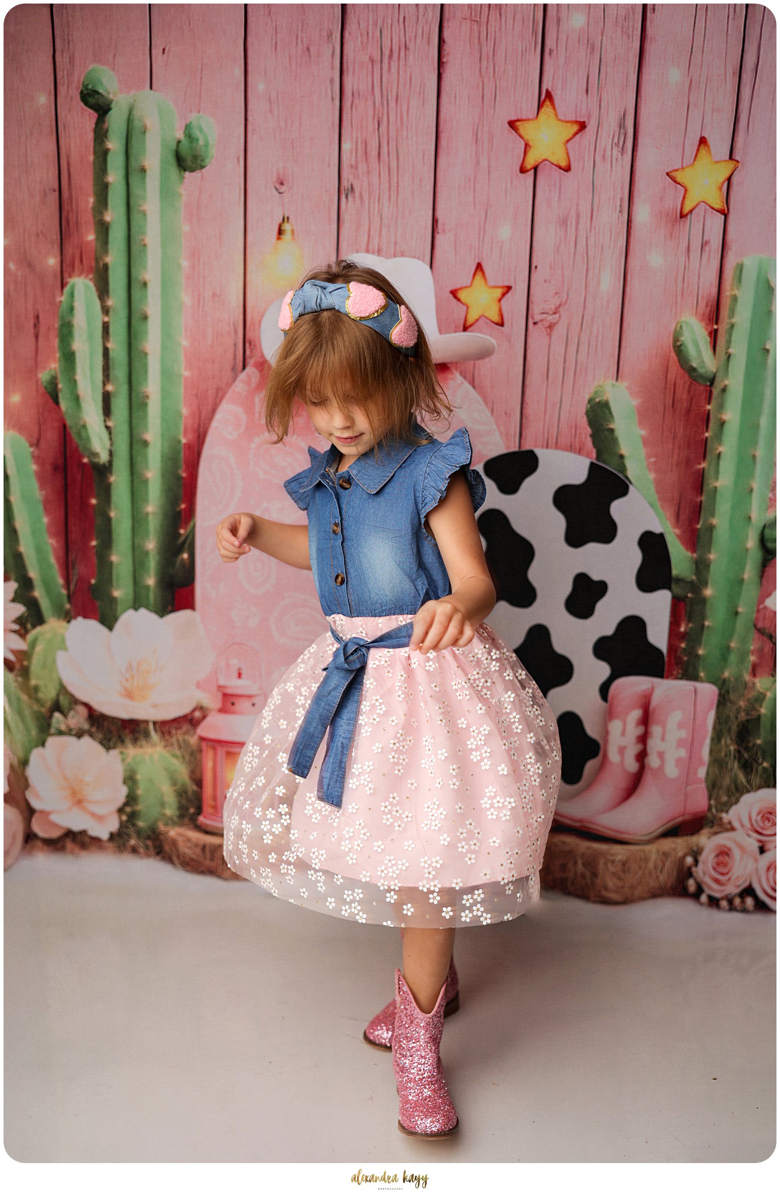 Scottsdale children's photographer, kids photography Phoenix, milestone sessions near me