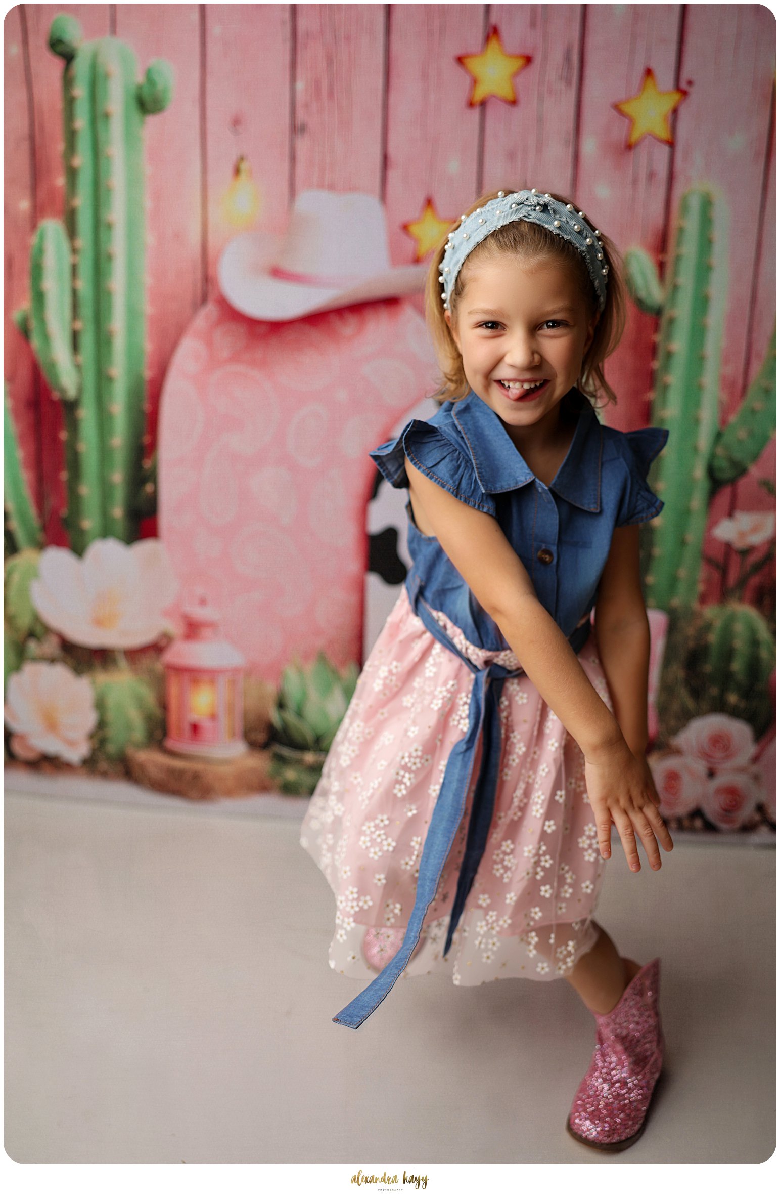 Scottsdale children's photographer, kids photography Phoenix, milestone sessions near me