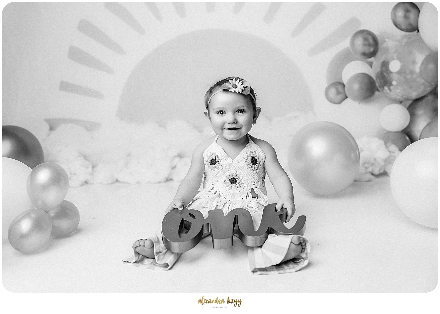Buckeye 1st birthday cake smash photos, Verrado cake smash portraits, milestone portraits near me Litchfield Park